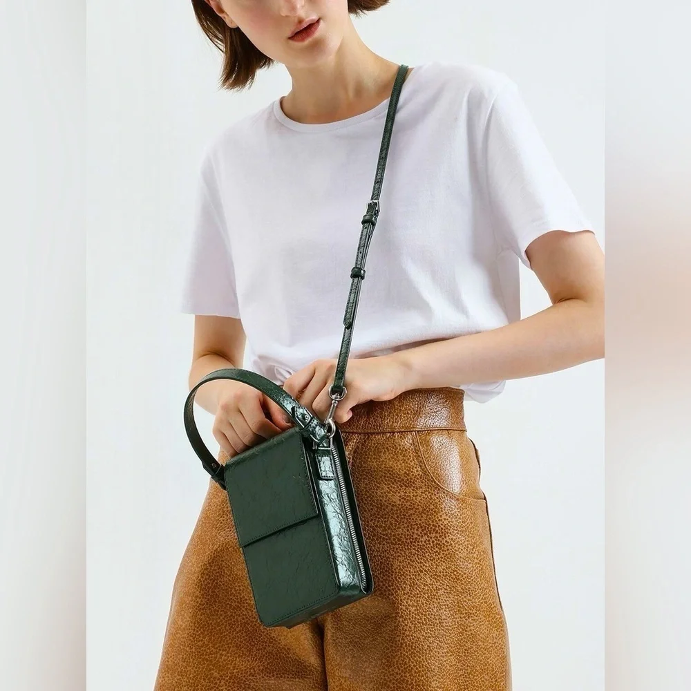 Rare Find Charles & Keith Wrinkled Effect Green Wallet Crossbody Bag - Picture 2 of 10